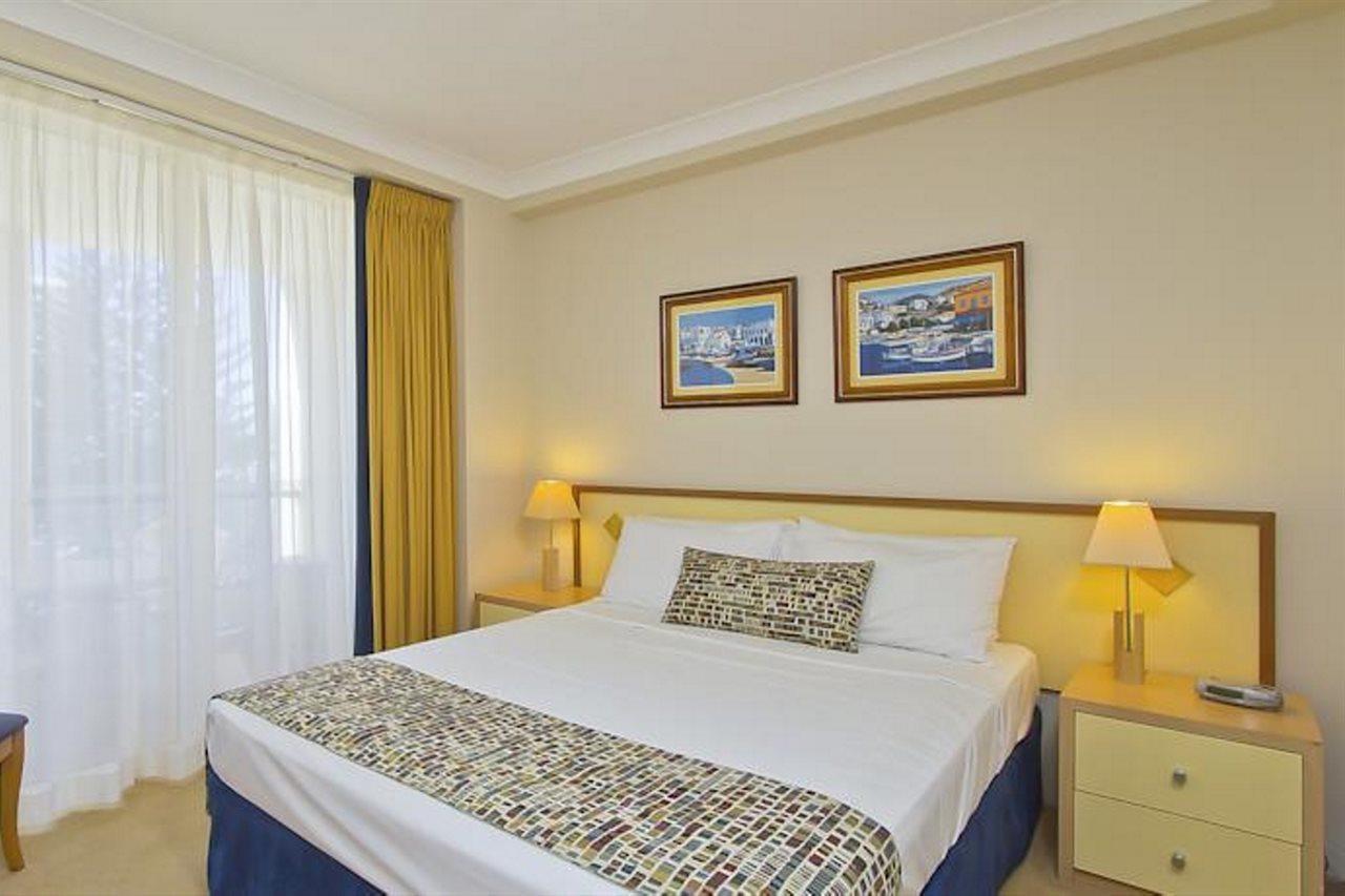 Aparthotel Palazzo Colonnades Gold Coast Exterior foto